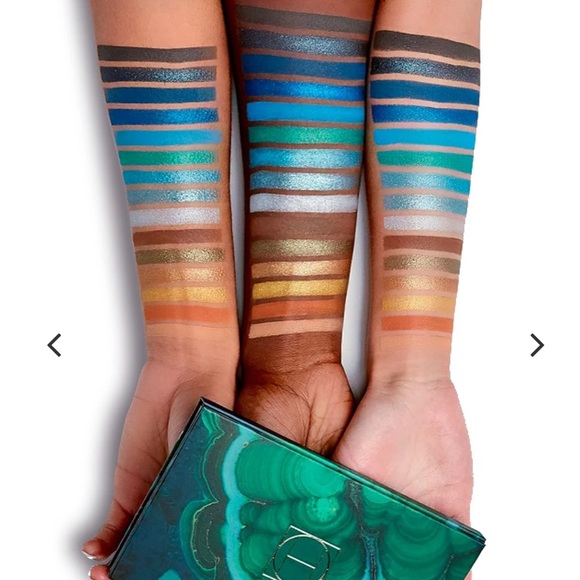 HIPDOT- CENOTE pressed eyeshadow palette - Picture 2 of 6